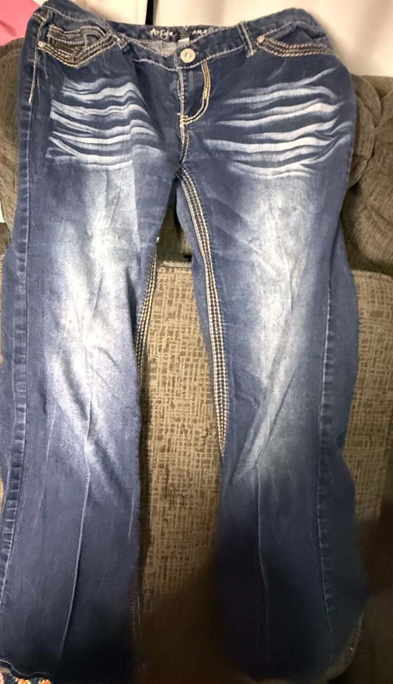 Ariya Jeans Women's Embellished Pocket Bootcut Denim Jeans Size 11/12